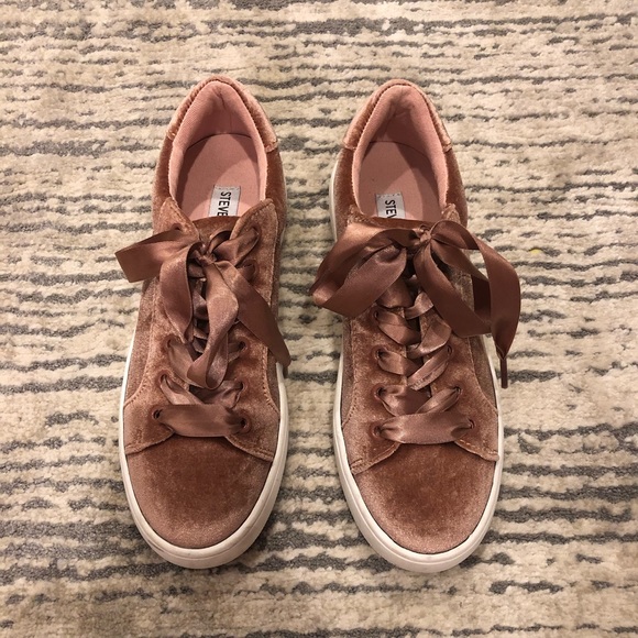 Steve Madden Shoes - Steve Madden Sneakers